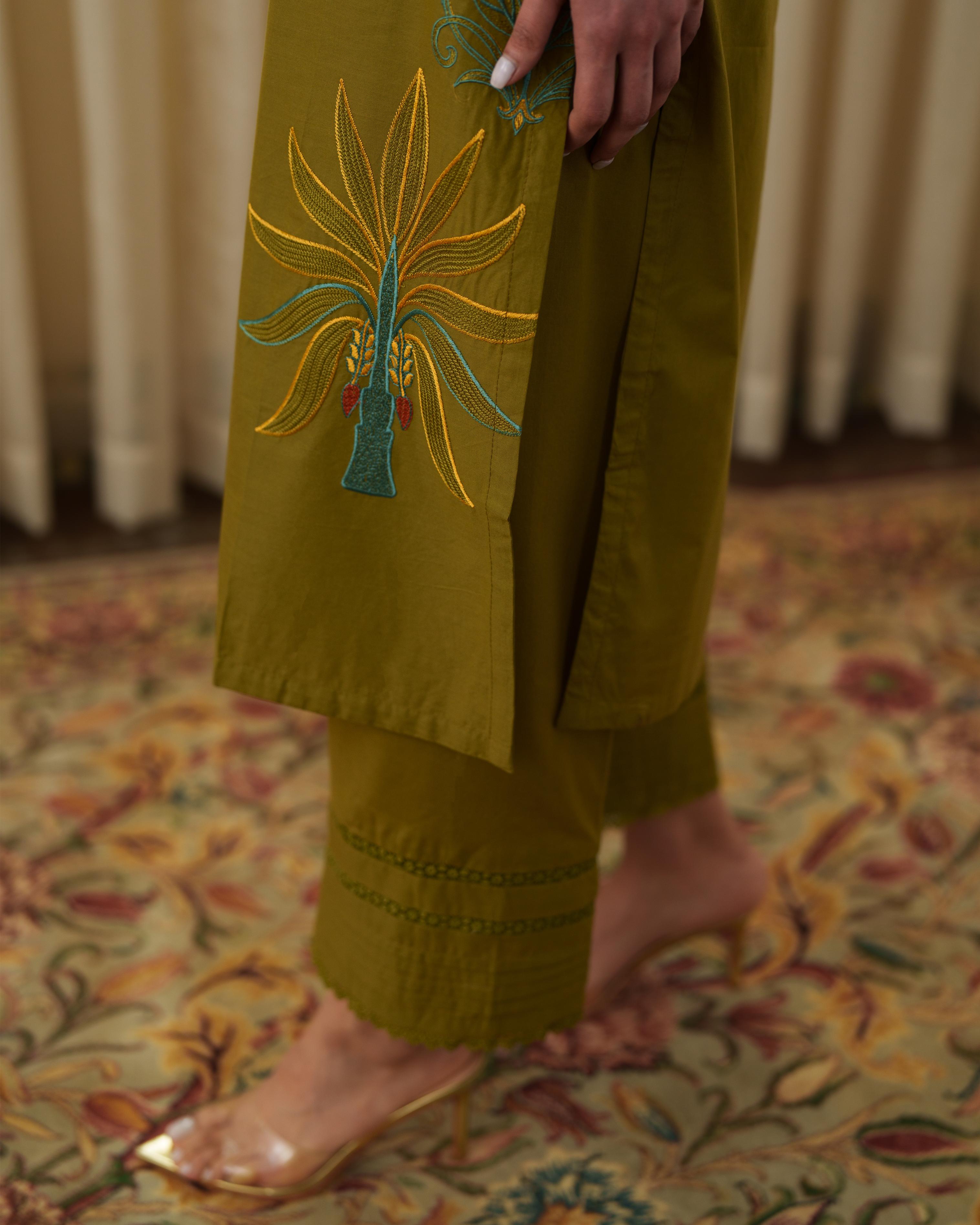 MALINA MUSTARD GREEN LUXURY EMBROIDERED LAWN 3PCS SET - READY TO WEAR