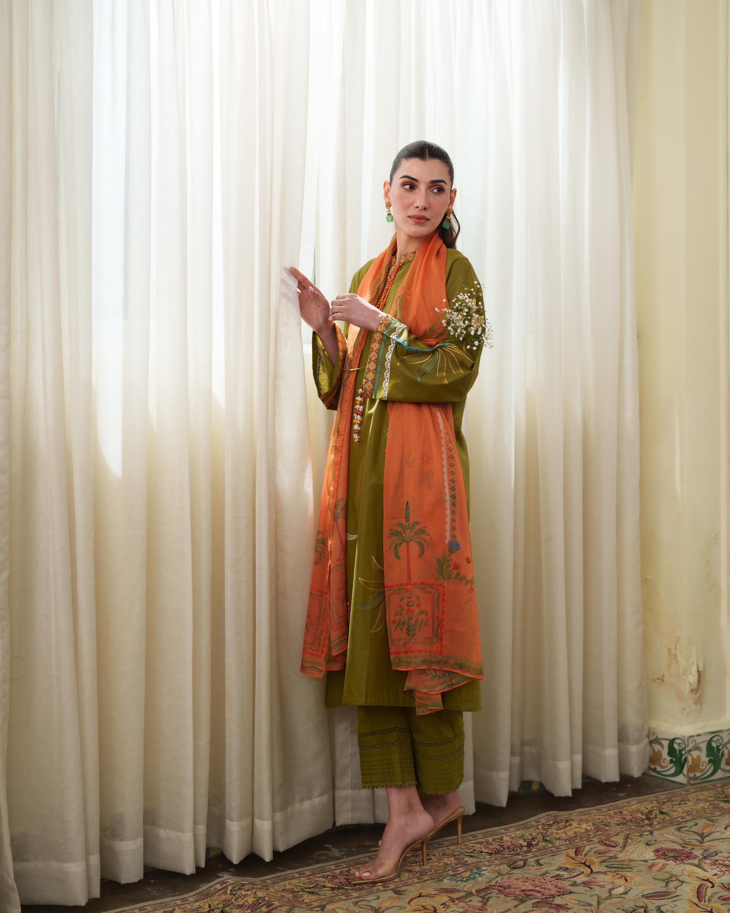 MALINA MUSTARD GREEN LUXURY EMBROIDERED LAWN 3PCS SET - READY TO WEAR