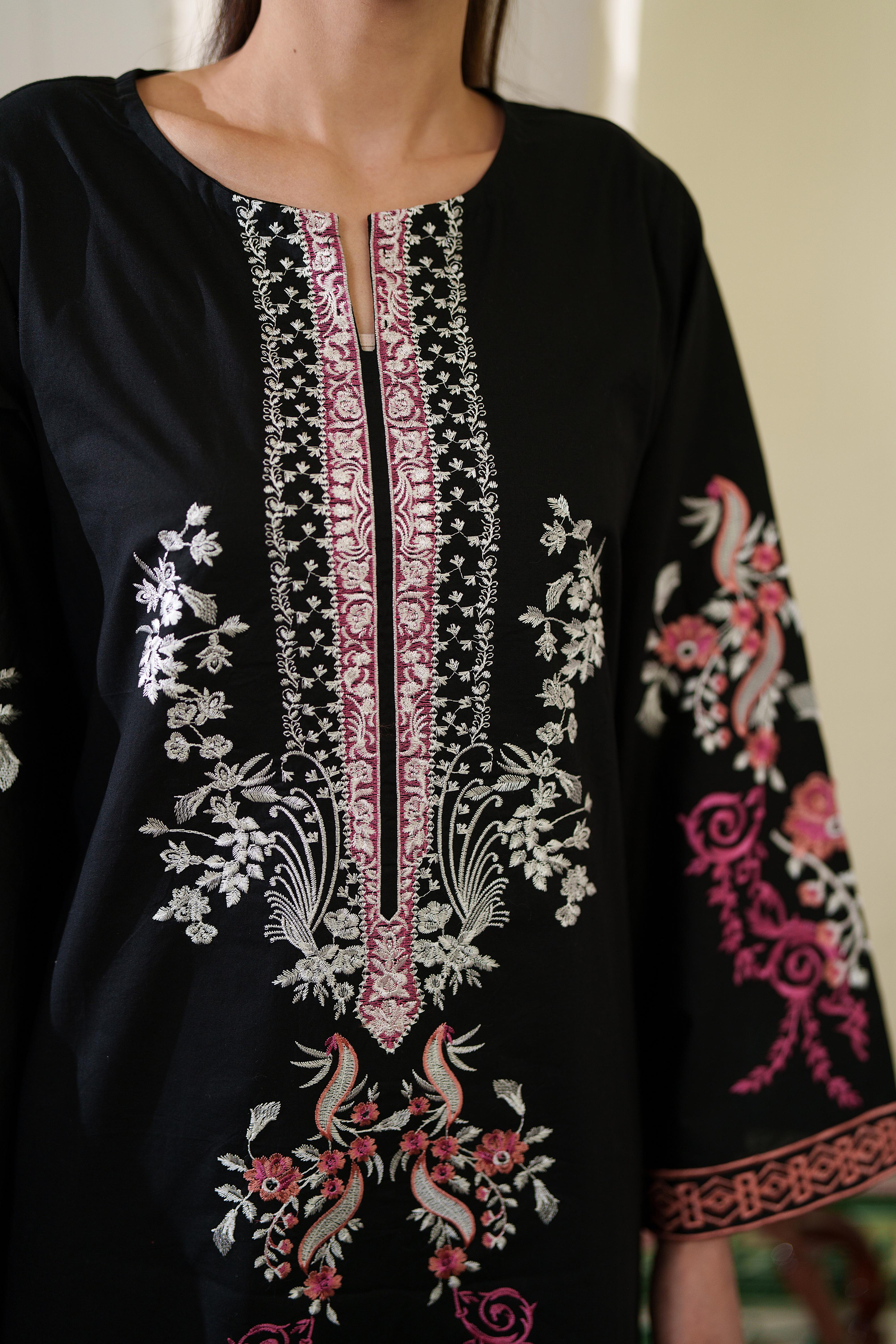 AZUR BLACK LUXURY EMBROIDERED LAWN 3PCS SET - READY TO WEAR