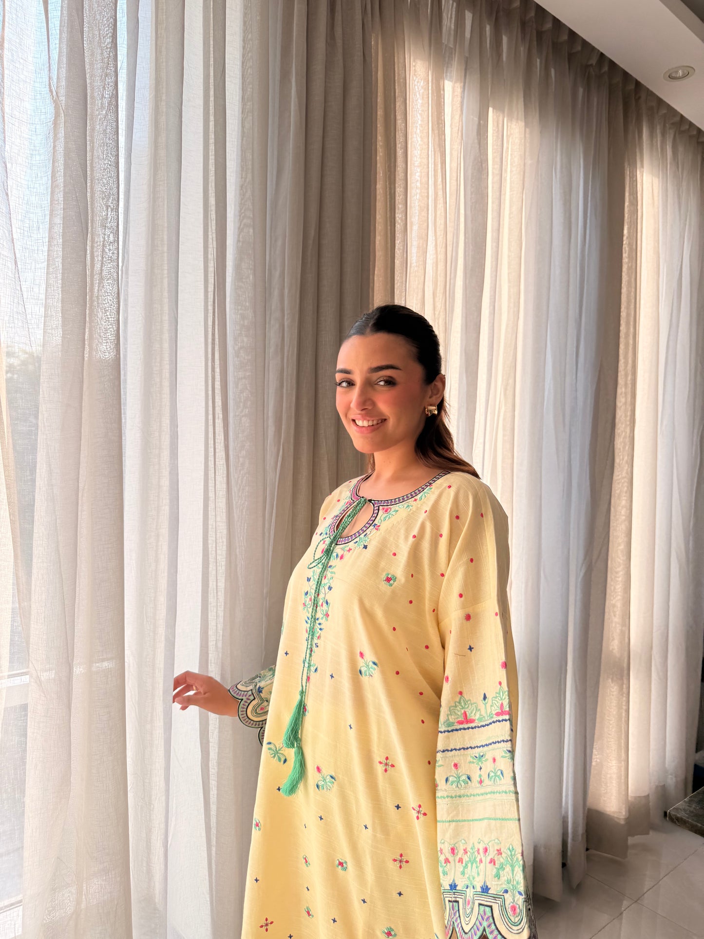 Eclaté - Cream Embroidered Suit