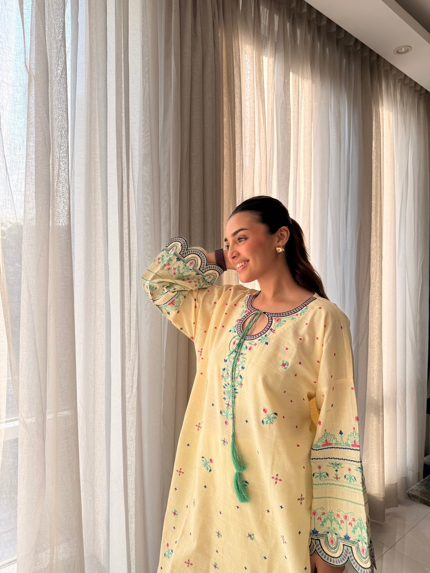 Eclaté - Cream Embroidered Suit