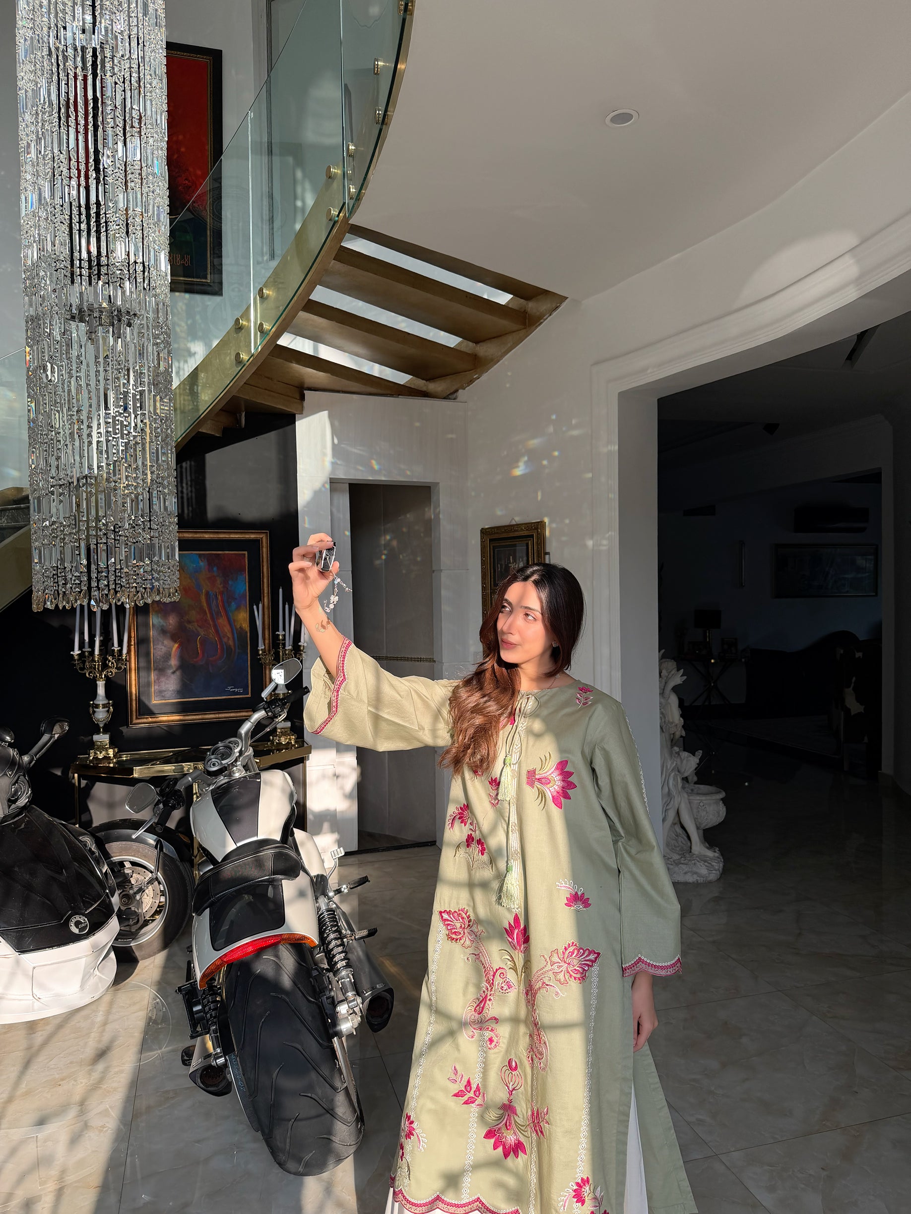 Oleandar - Sage Green Embroidered Kurta