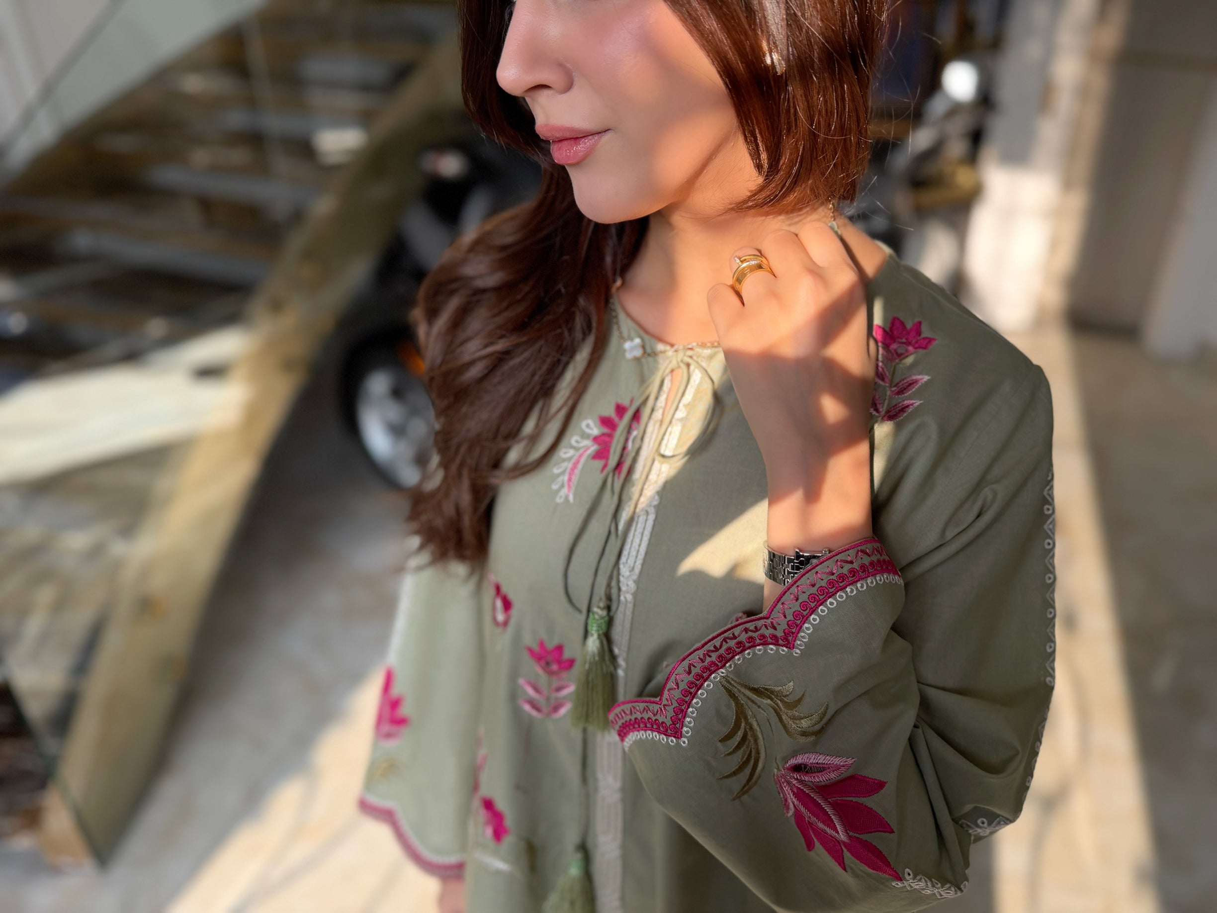 Oleandar - Sage Green Embroidered Kurta