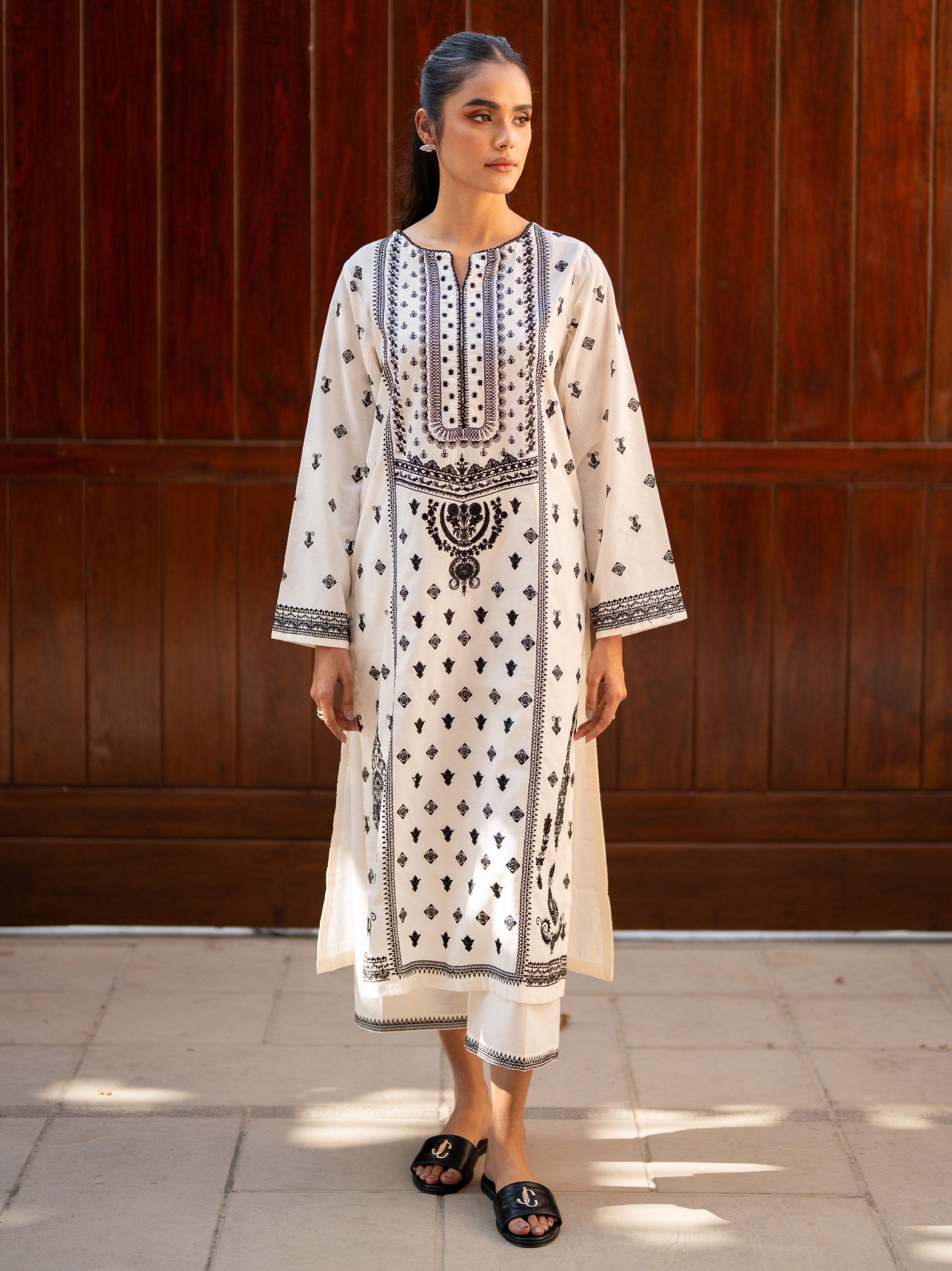 Off White Embroidered Kurta