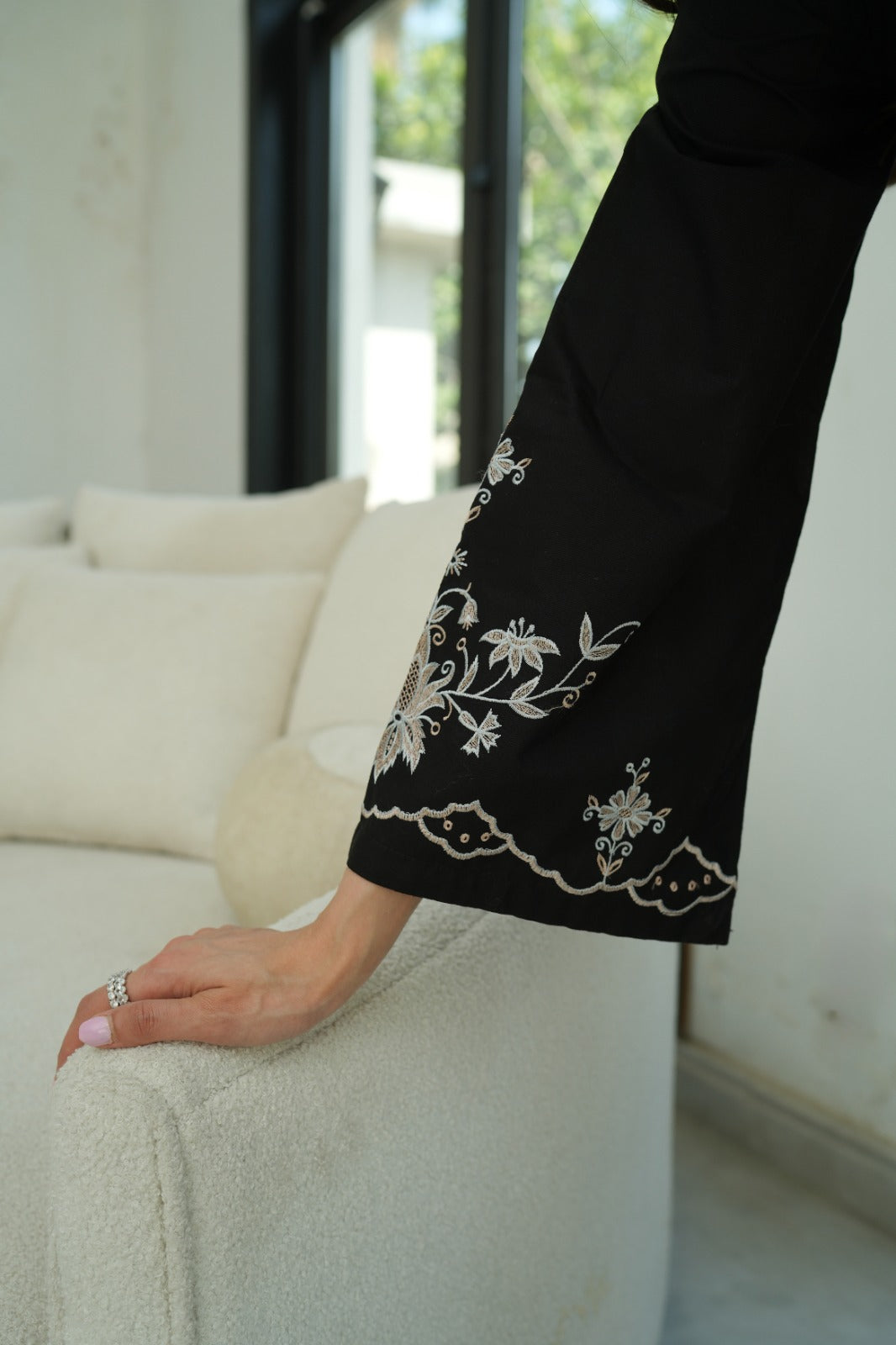 Rumi - Black Embroidered Kurta