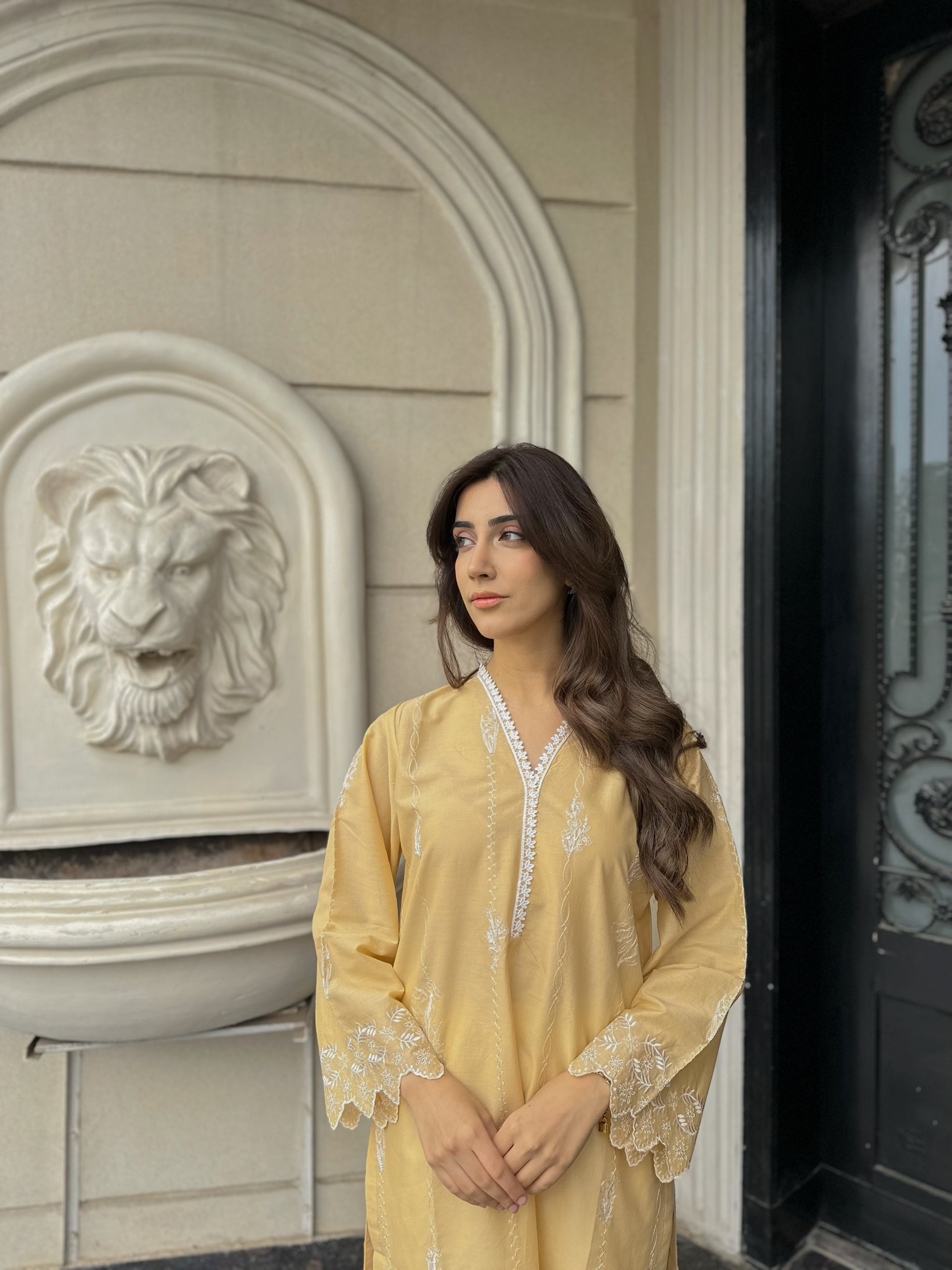 Edelweiss - Creamy Beige Embroidered Kurta