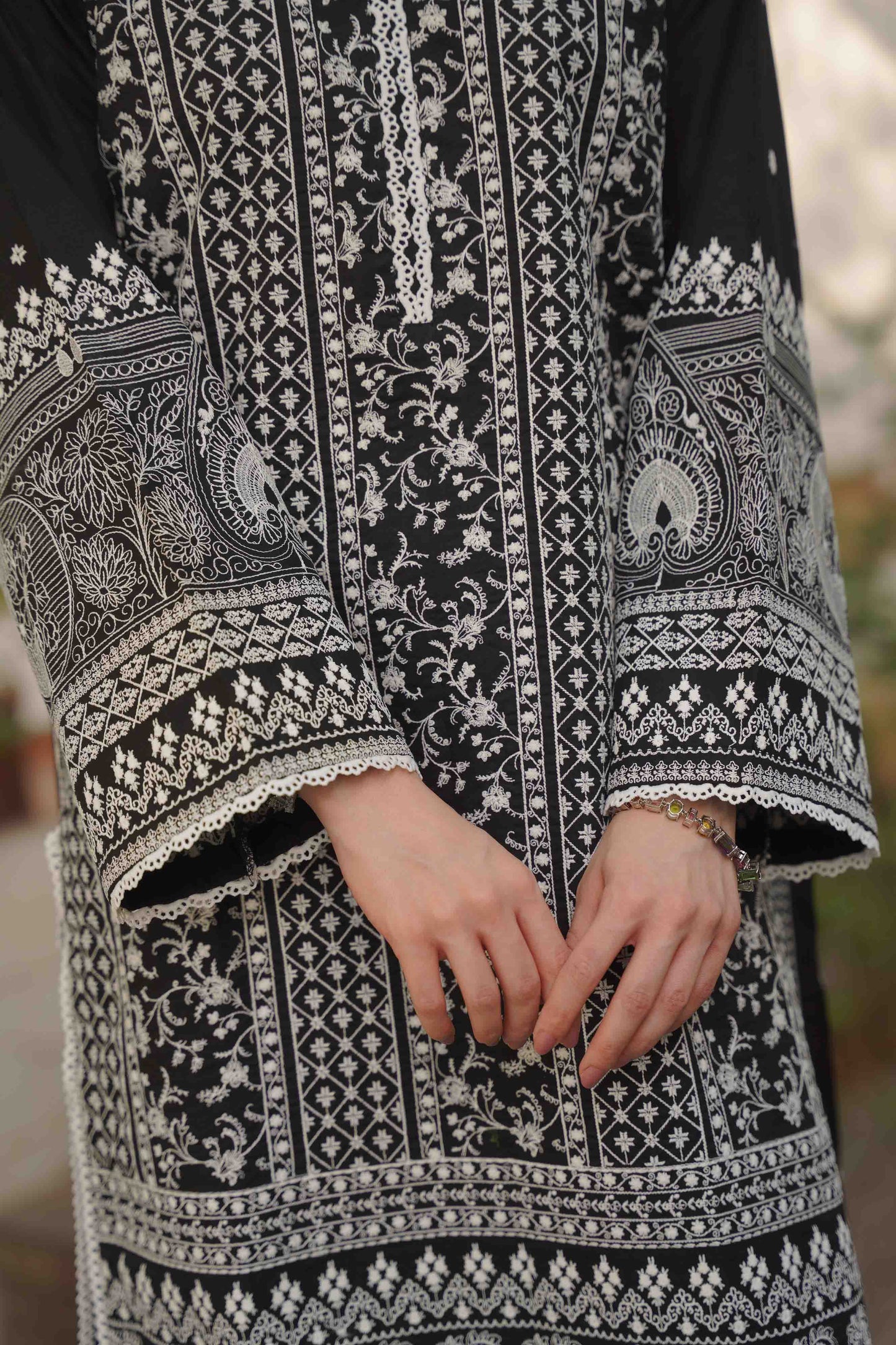 Nicotiana Kurta - Jet Black