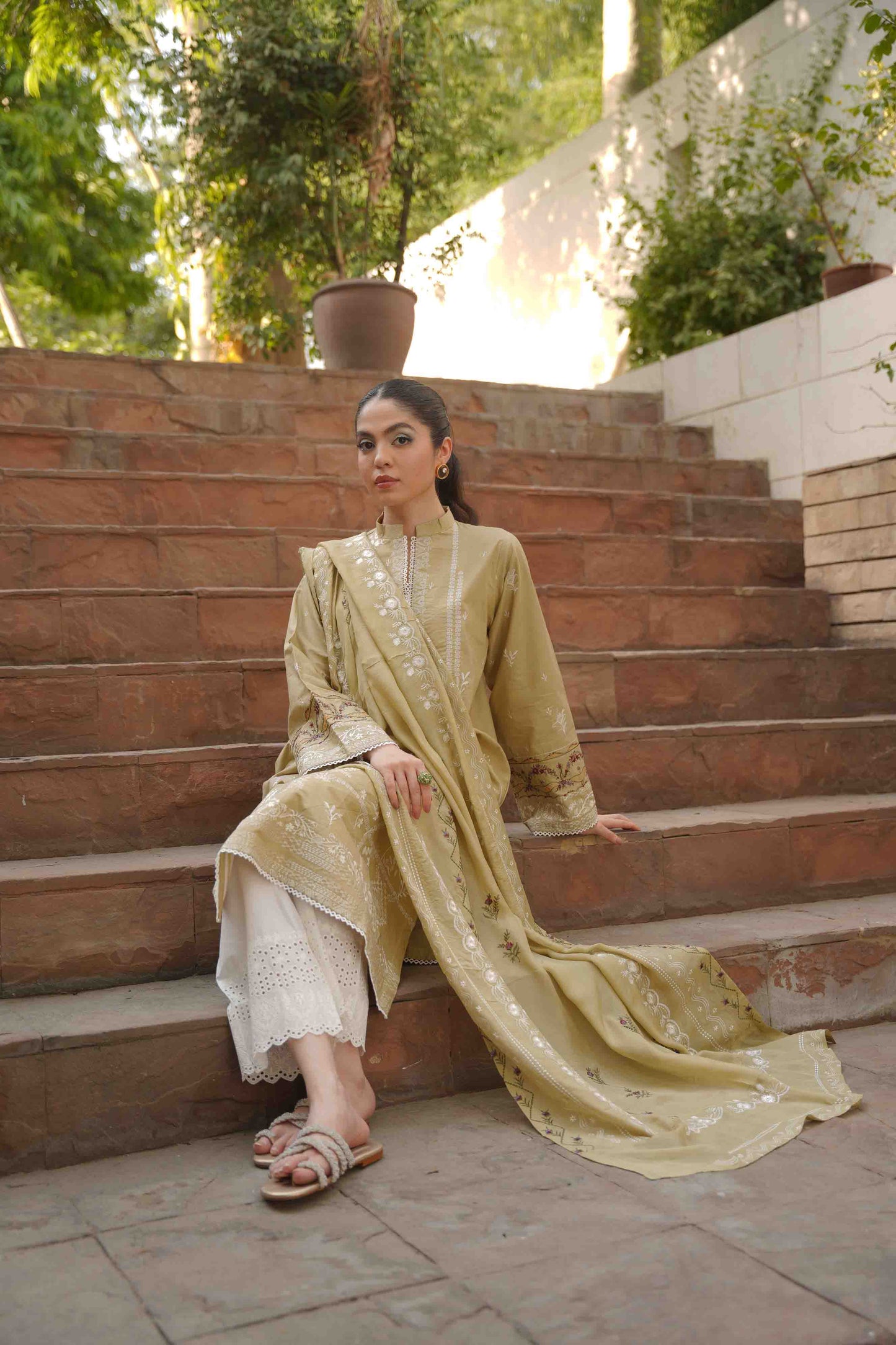 Hollyhocks Kurta - Beige