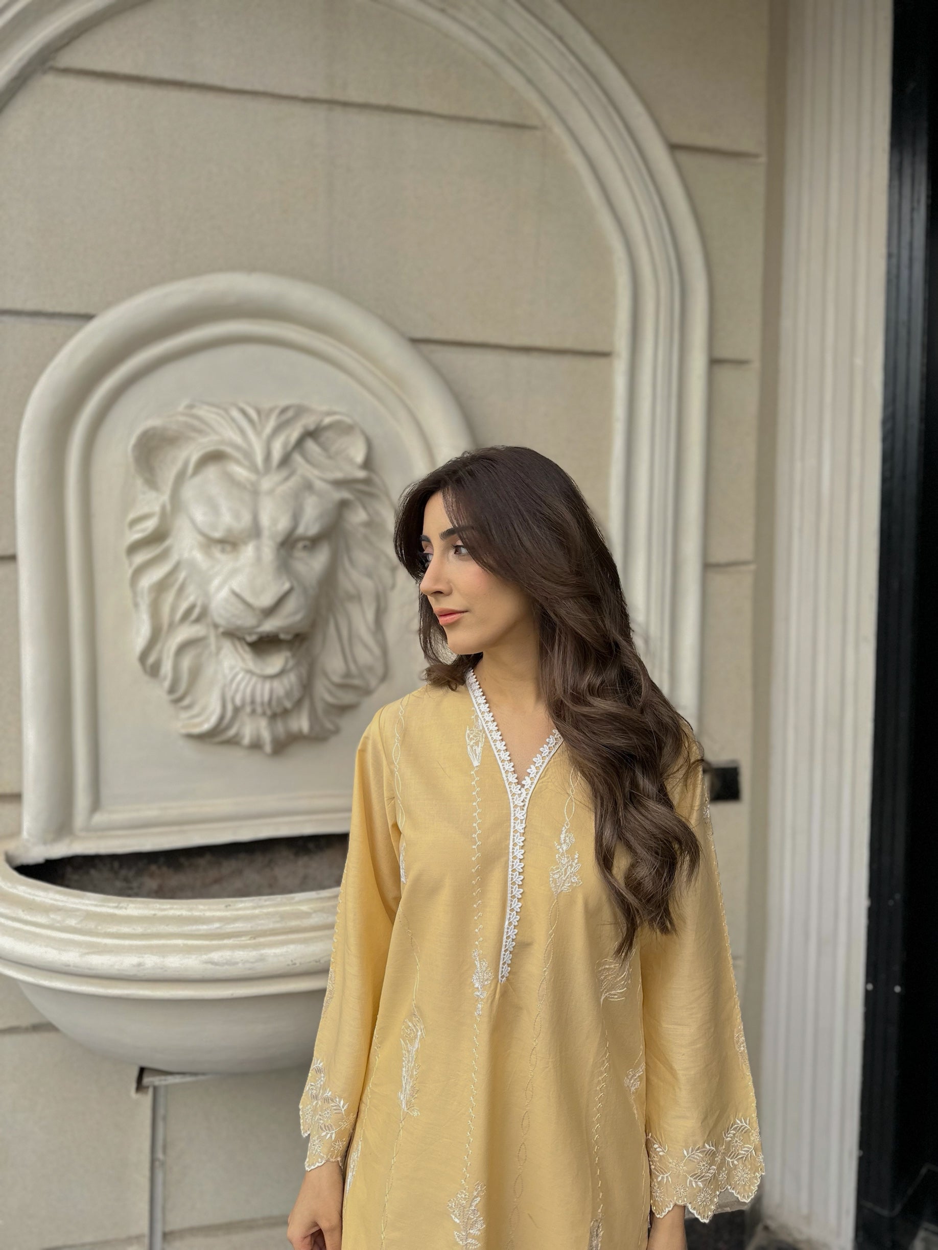 Edelweiss - Creamy Beige Embroidered Kurta